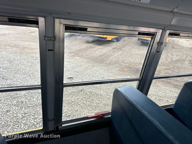 image for item NJ9474 2015 Thomas Built 051MS school bus