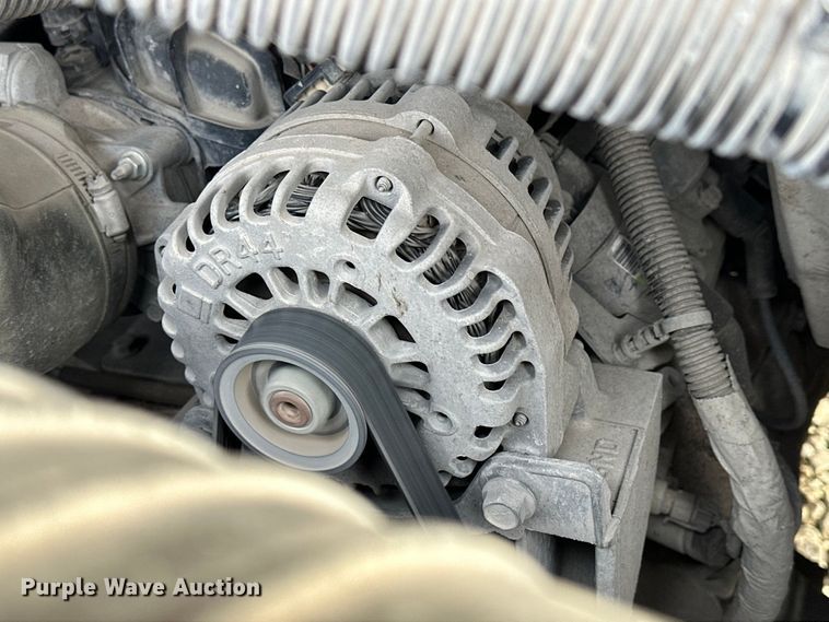 image for item NJ9474 2015 Thomas Built 051MS school bus