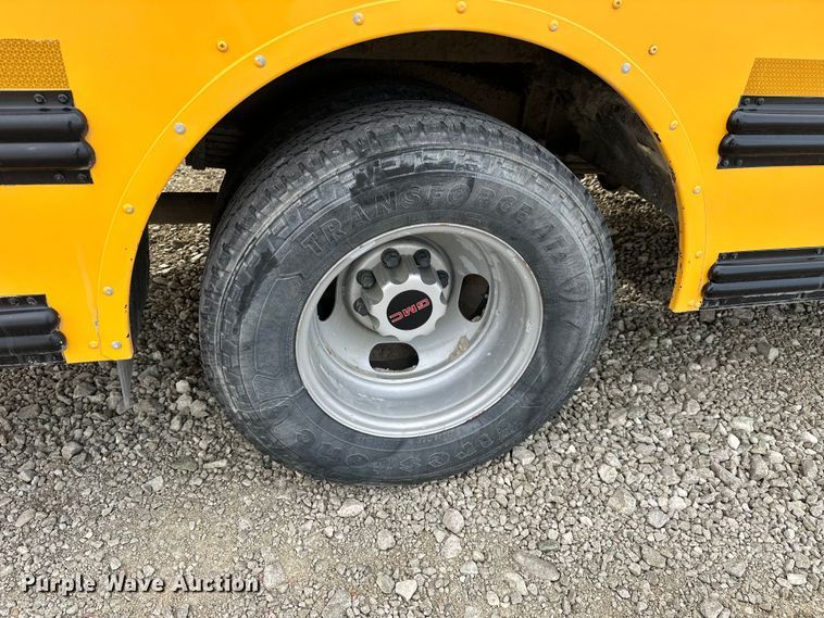 image for item NJ9474 2015 Thomas Built 051MS school bus