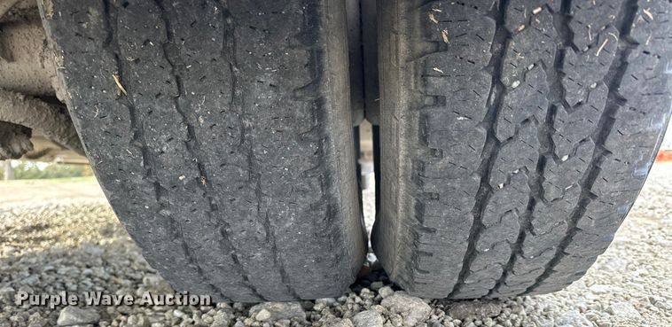 image for item NJ9474 2015 Thomas Built 051MS school bus