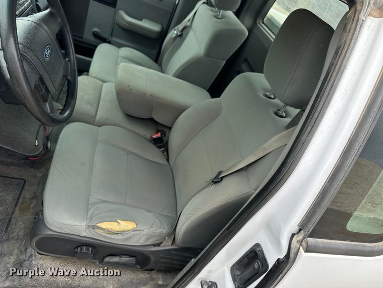 image for item NJ9478 2007 Ford F150 pickup truck