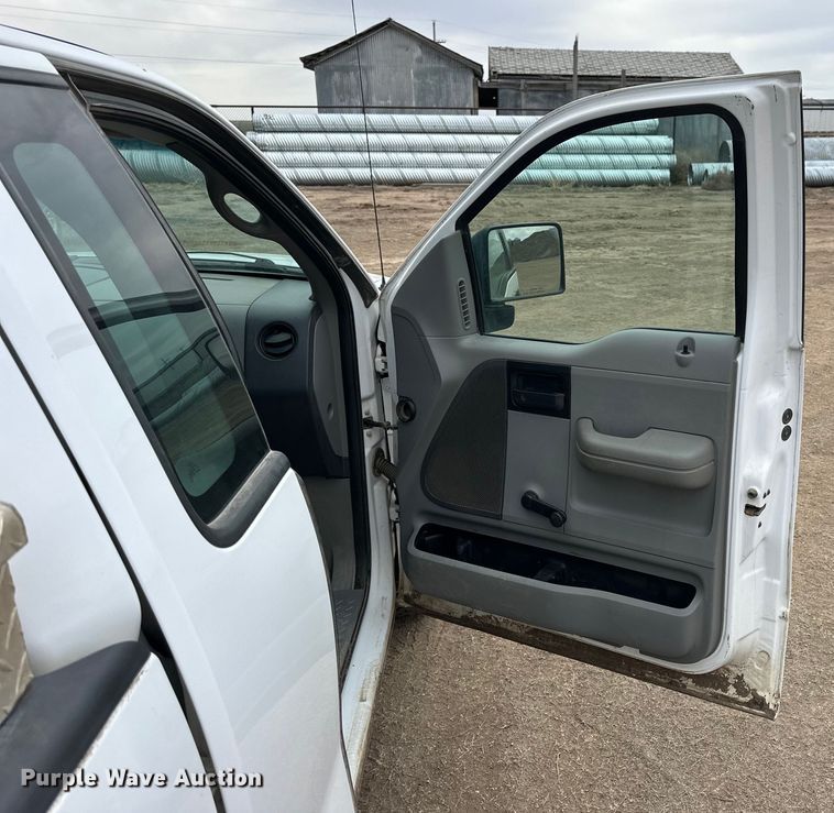 image for item NJ9478 2007 Ford F150 pickup truck