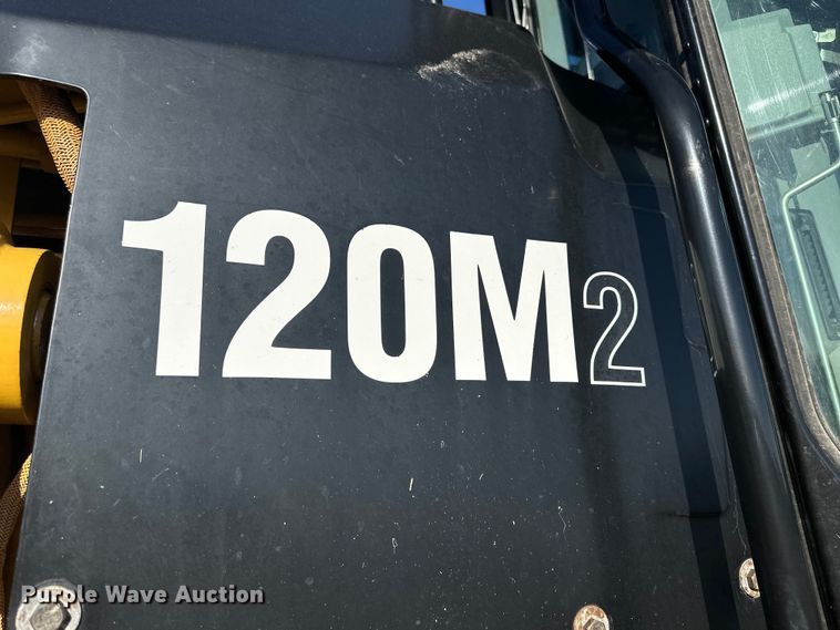 image for item NJ9500 2014 Caterpiller 120M2 motor grader