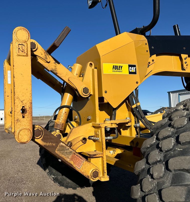 image for item NJ9500 2014 Caterpiller 120M2 motor grader