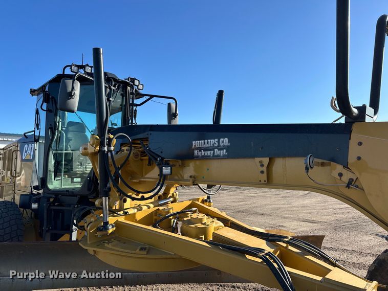 image for item NJ9500 2014 Caterpiller 120M2 motor grader