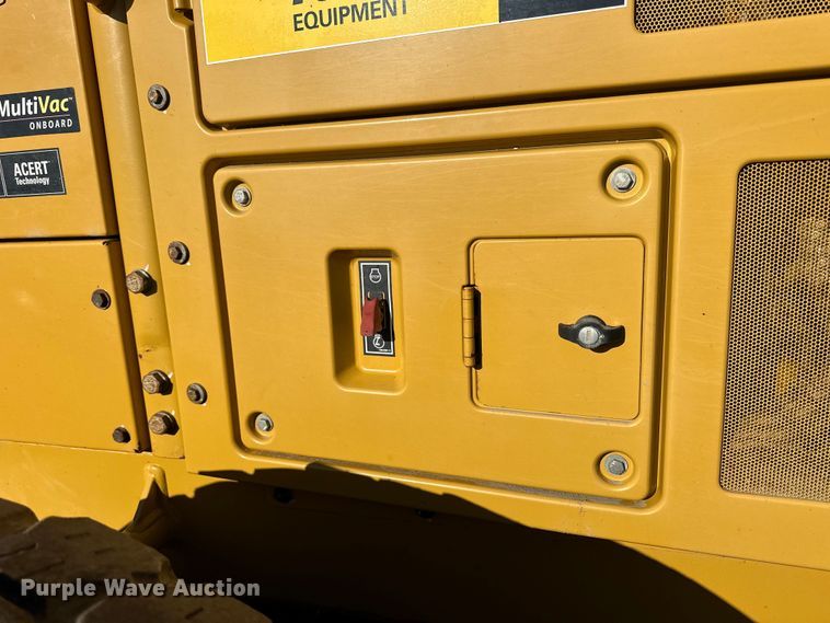 image for item NJ9500 2014 Caterpiller 120M2 motor grader