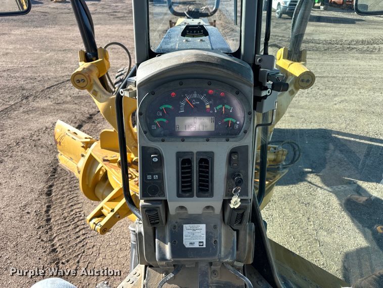 image for item NJ9500 2014 Caterpiller 120M2 motor grader