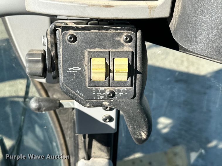 image for item NJ9500 2014 Caterpiller 120M2 motor grader