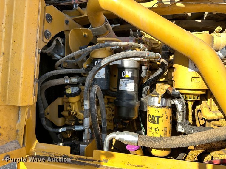 image for item NJ9500 2014 Caterpiller 120M2 motor grader