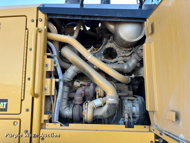 image for item NJ9500 2014 Caterpiller 120M2 motor grader