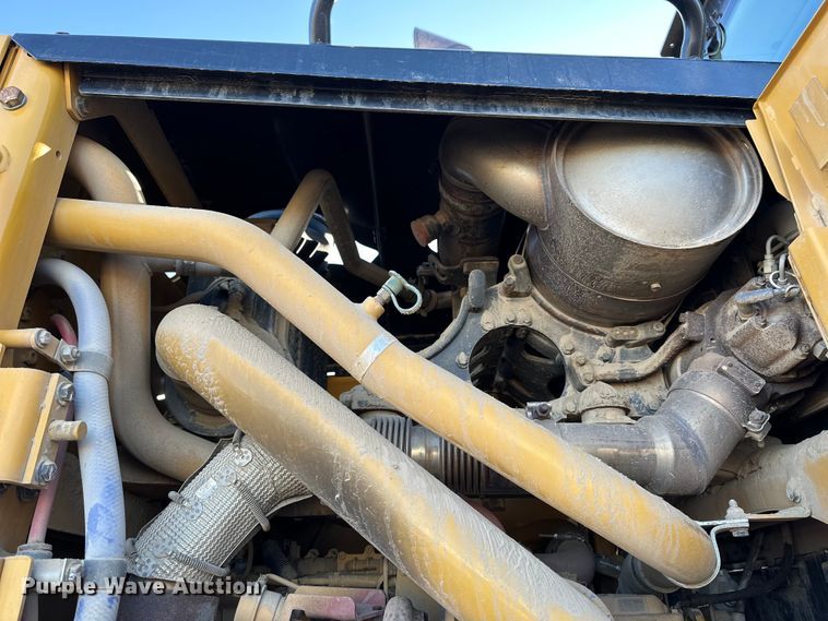 image for item NJ9500 2014 Caterpiller 120M2 motor grader