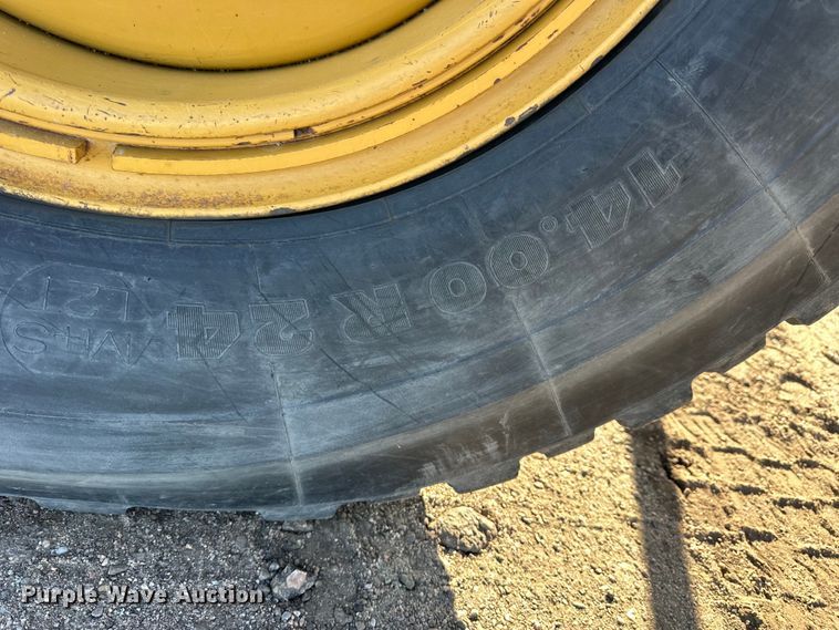 image for item NJ9500 2014 Caterpiller 120M2 motor grader