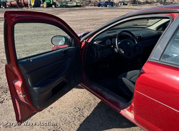 image for item NJ9501 2006 Dodge Stratus SXT 