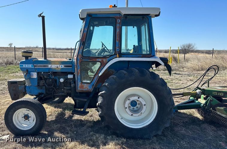 image for item NJ9503 1990 Ford 6610 tractor