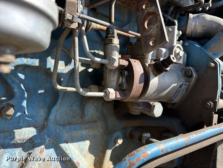 image for item NJ9503 1990 Ford 6610 tractor