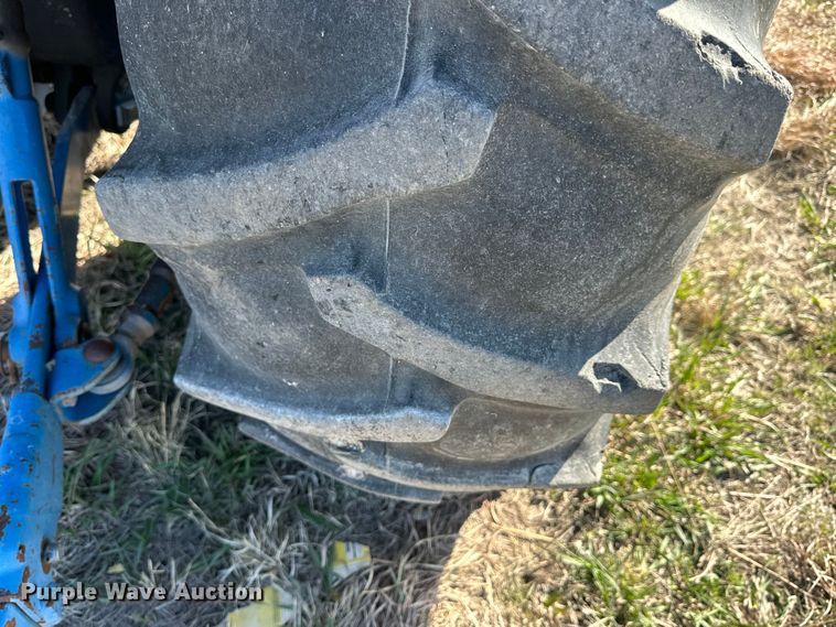 image for item NJ9503 1990 Ford 6610 tractor