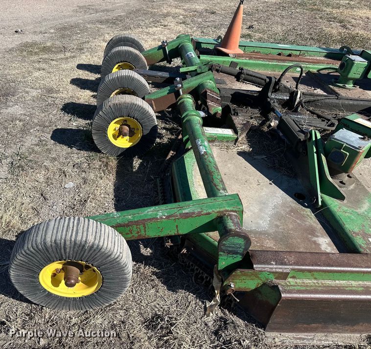 image for item NJ9504 John Deere 1518 rotary mower