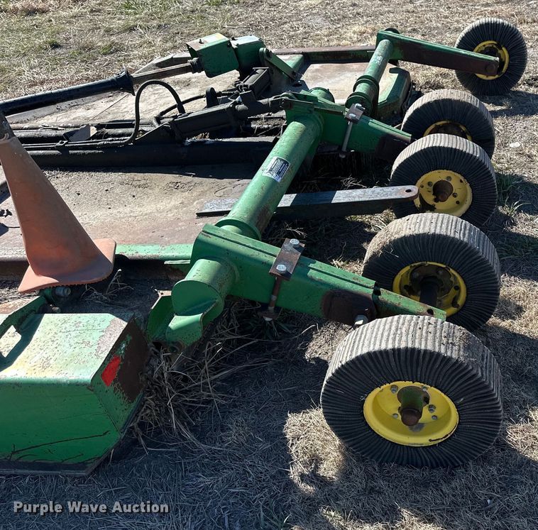 image for item NJ9504 John Deere 1518 rotary mower