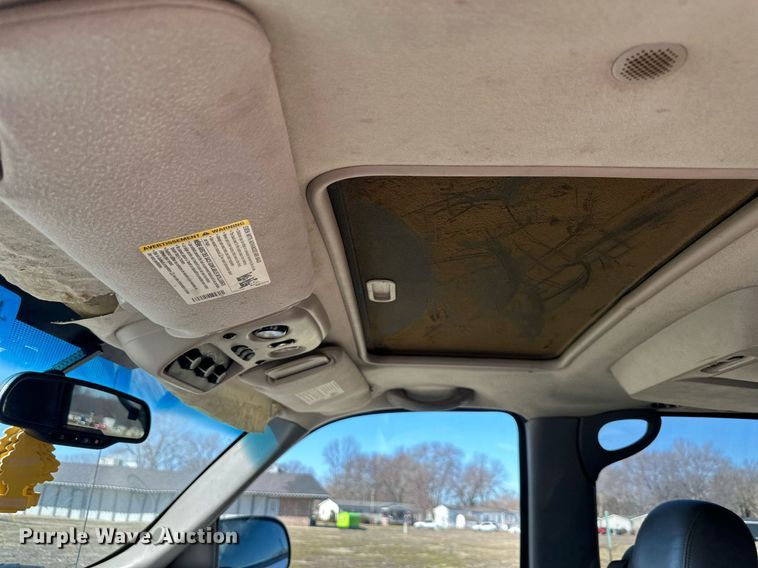 image for item NL9369 2005 GMC  Yukon SUV