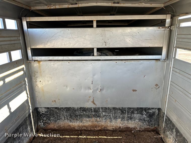 image for item NM9427 1997 Featherlite livestock trailer