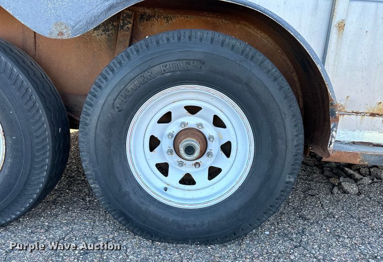 image for item NM9427 1997 Featherlite livestock trailer