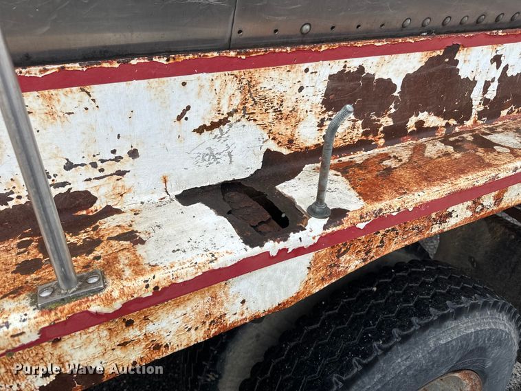 image for item NS9524 1967 Ford F600 water truck
