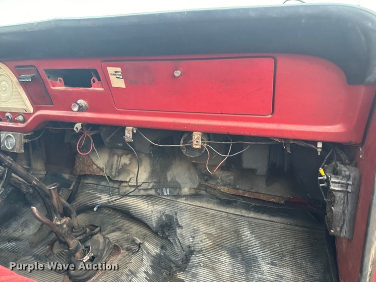 image for item NS9524 1967 Ford F600 water truck