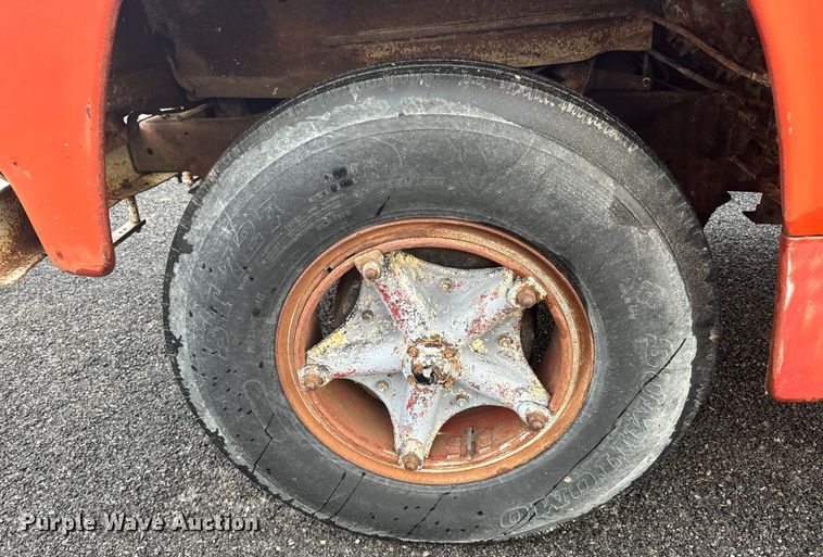 image for item NS9524 1967 Ford F600 water truck