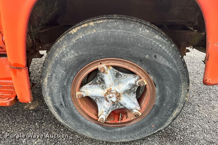 image for item NS9524 1967 Ford F600 water truck