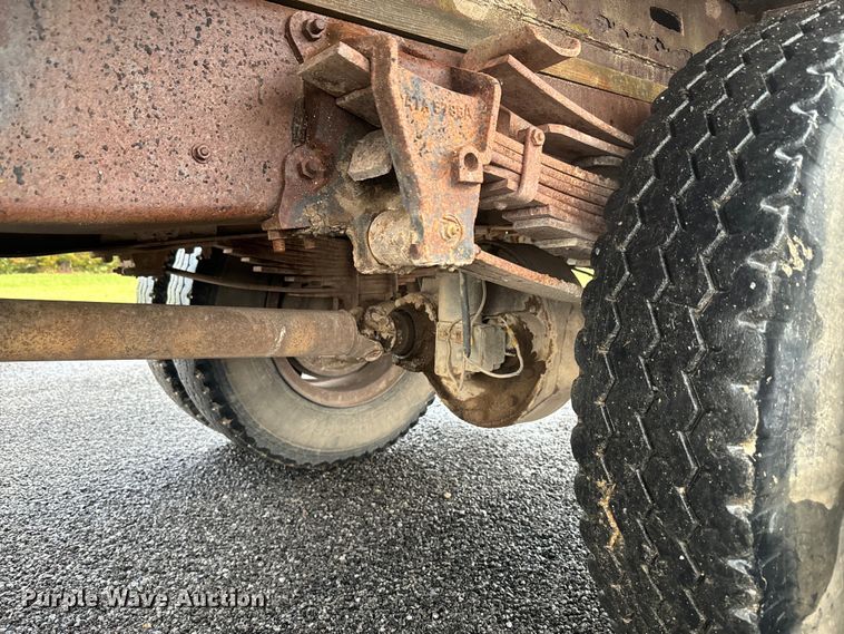 image for item NS9524 1967 Ford F600 water truck