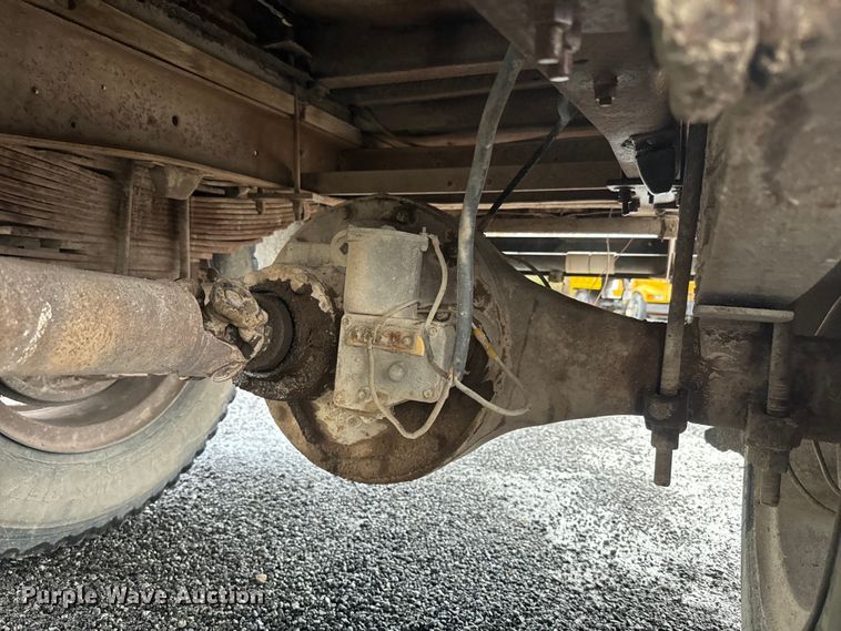 image for item NS9524 1967 Ford F600 water truck