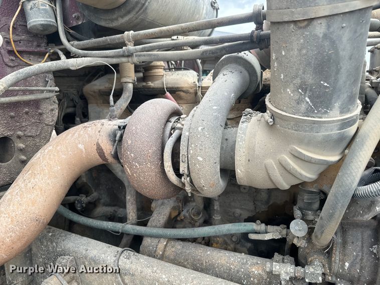 image for item NS9528 1990 Freightliner FLD dump truck