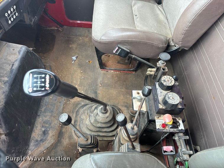 image for item NS9529 2000 International  4900 dump truck