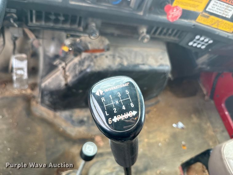 image for item NS9529 2000 International  4900 dump truck