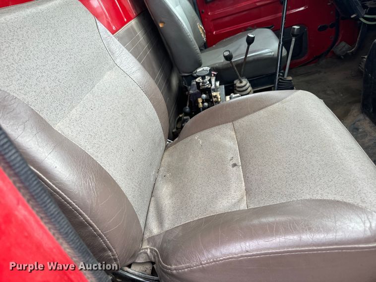 image for item NS9529 2000 International  4900 dump truck