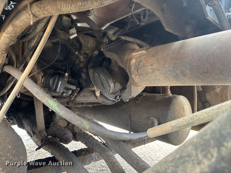 image for item NS9530 1986 International Harvester T-9370 dump truck