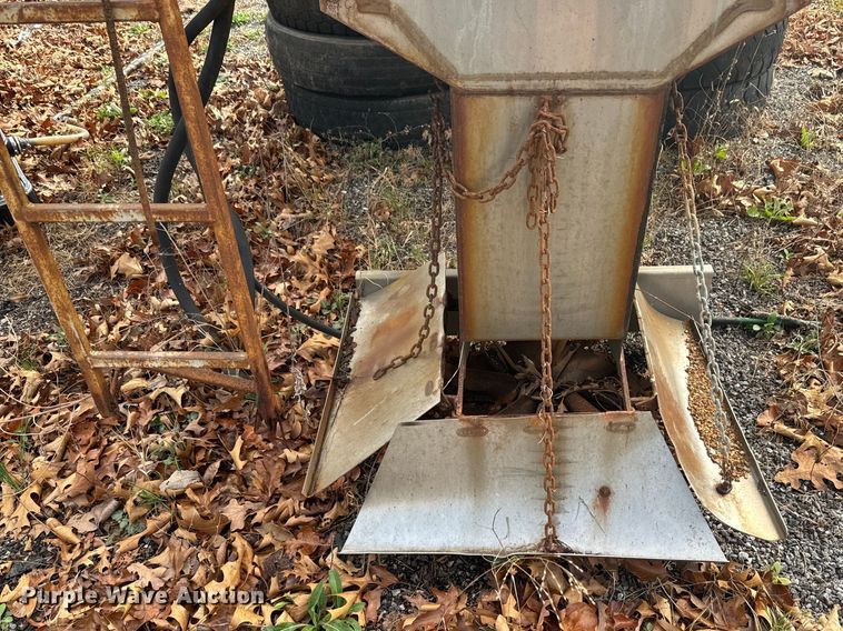 image for item NS9531 Fink 8609-SS salt spreader