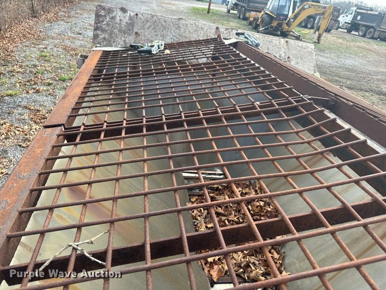 image for item NS9531 Fink 8609-SS salt spreader