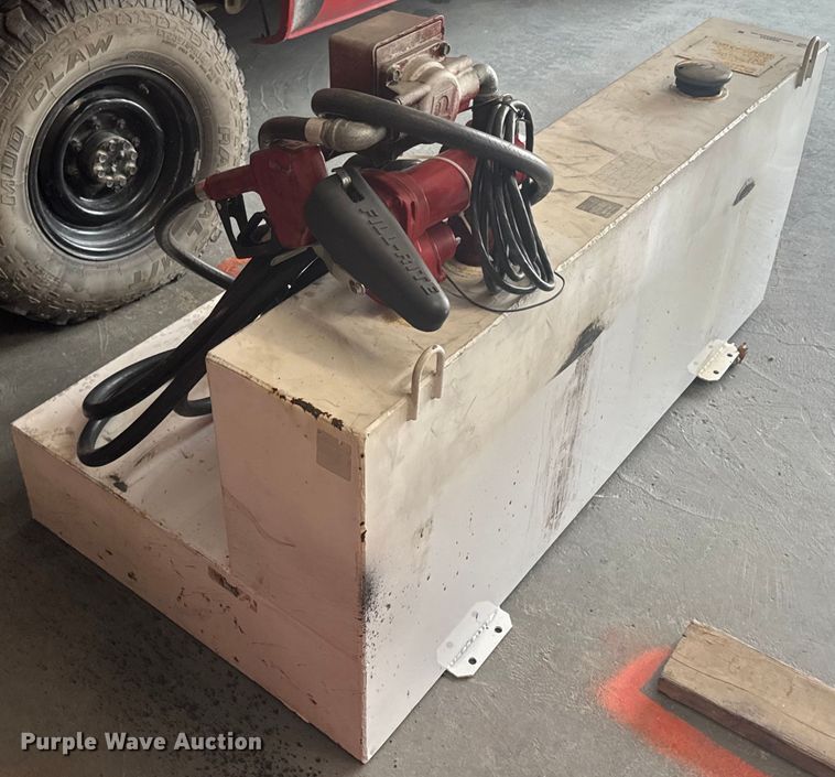 image for item NS9533 Delta Consolidated Industries Inc. 480000 fuel tank