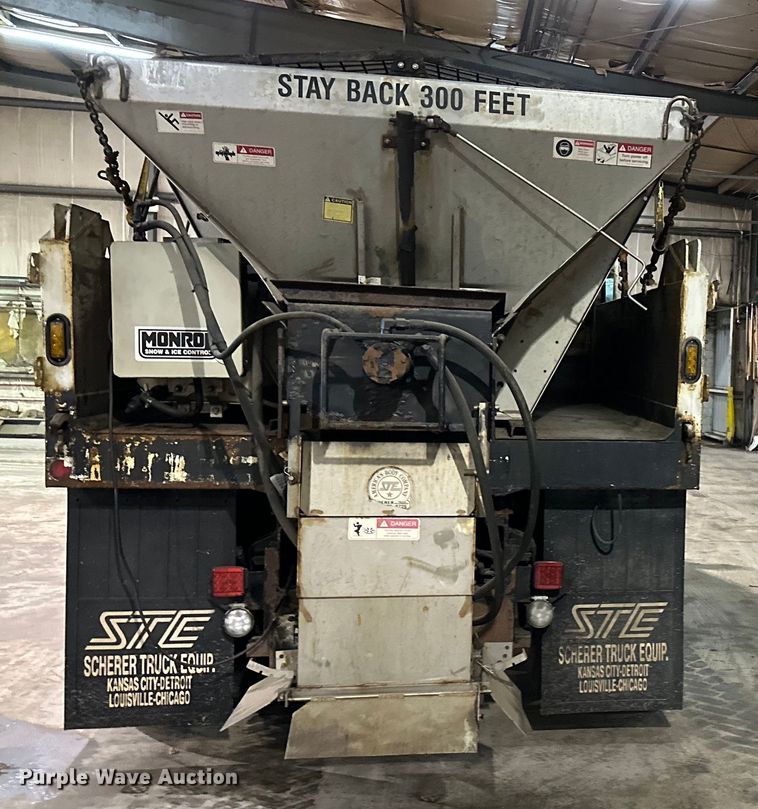 image for item NT9009 2002 Freightliner  FL70 dump truck