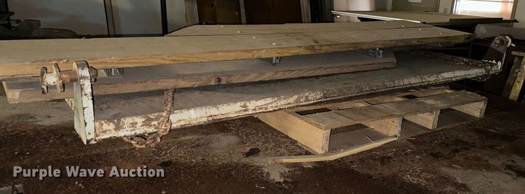 image for item NT9009 2002 Freightliner  FL70 dump truck