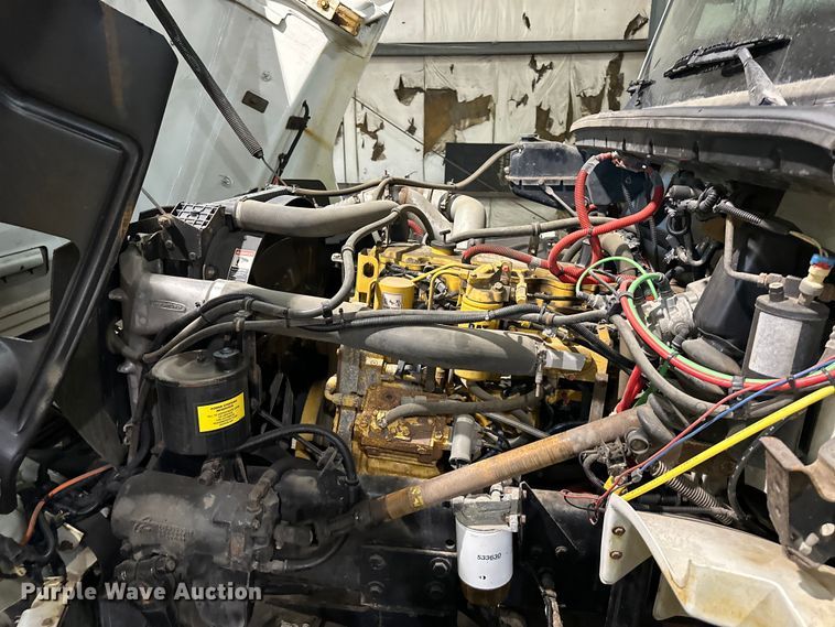 image for item NT9009 2002 Freightliner  FL70 dump truck