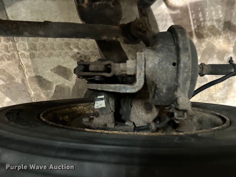 image for item NT9009 2002 Freightliner  FL70 dump truck