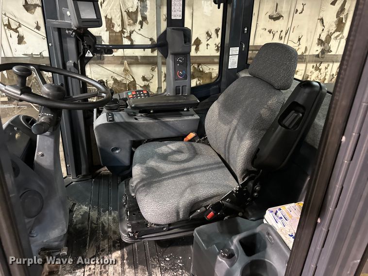 image for item NT9011 2013 John Deere 444K wheel loader