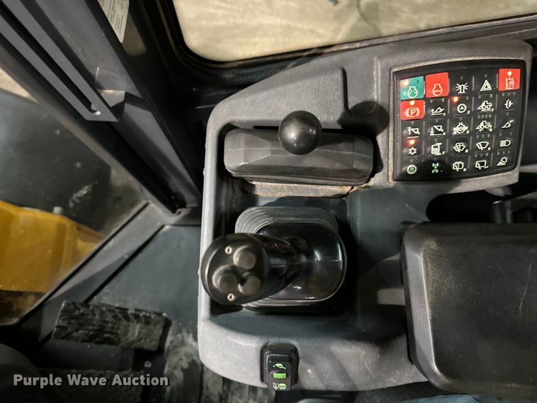 image for item NT9011 2013 John Deere 444K wheel loader