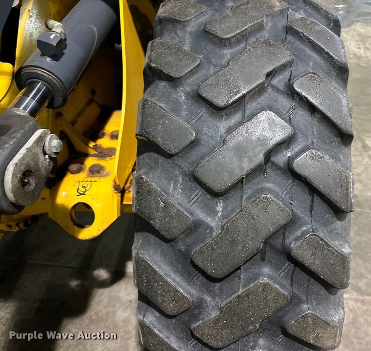 image for item NT9011 2013 John Deere 444K wheel loader