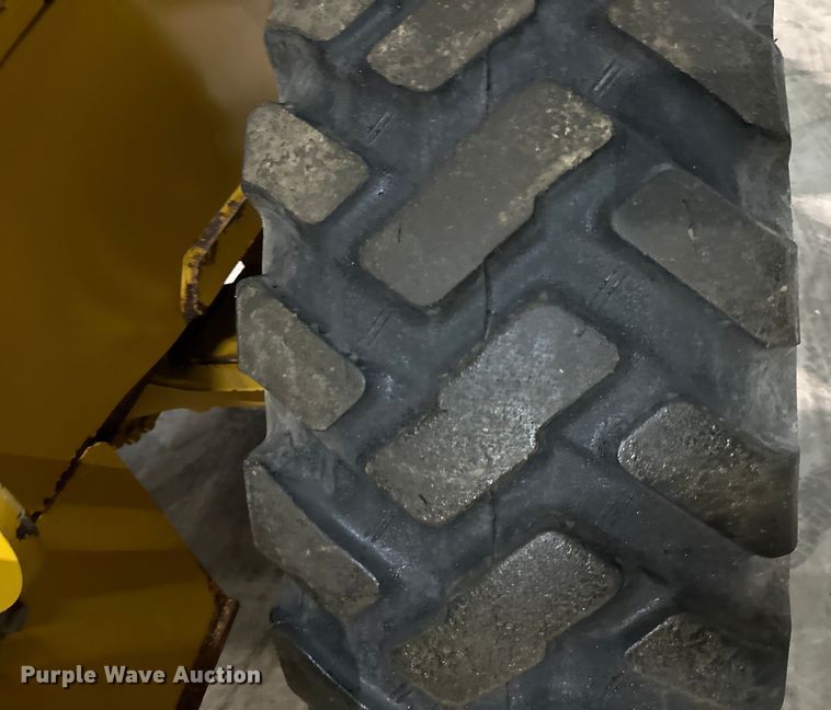 image for item NT9011 2013 John Deere 444K wheel loader