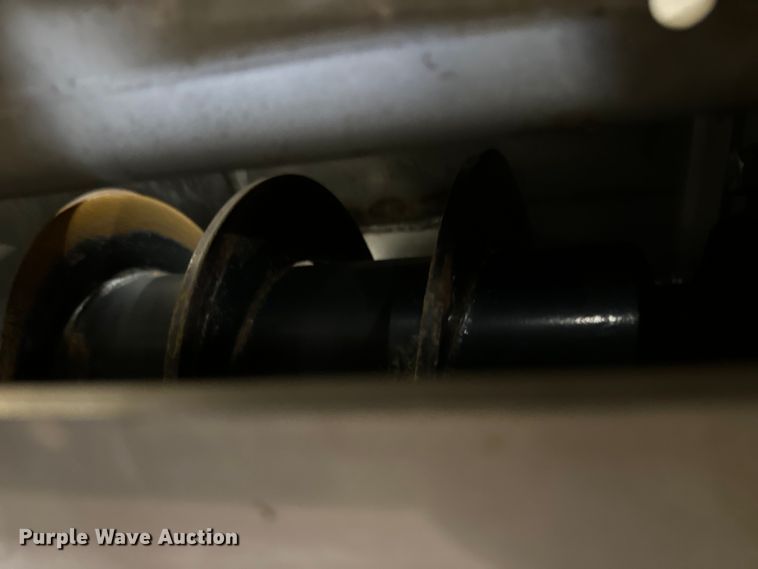 image for item NT9012 2010 Ford F550 Super Duty XL dump truck