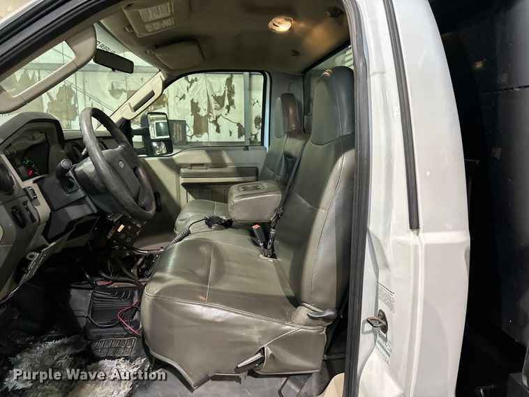 image for item NT9012 2010 Ford F550 Super Duty XL dump truck