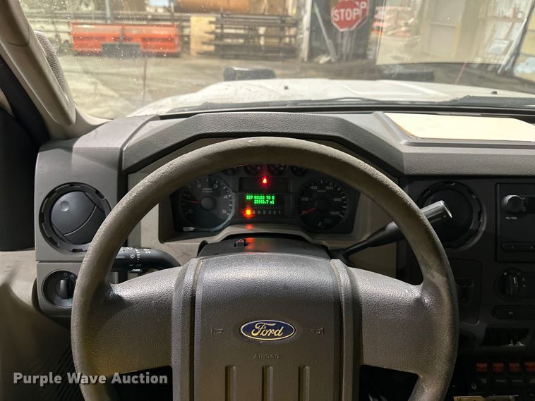 image for item NT9012 2010 Ford F550 Super Duty XL dump truck